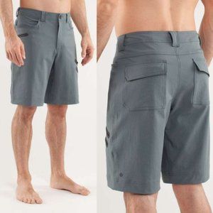 Lululemon Cadence Commute Pinstripe Shorts Zip Pockets Gray Striped Mens Size 36